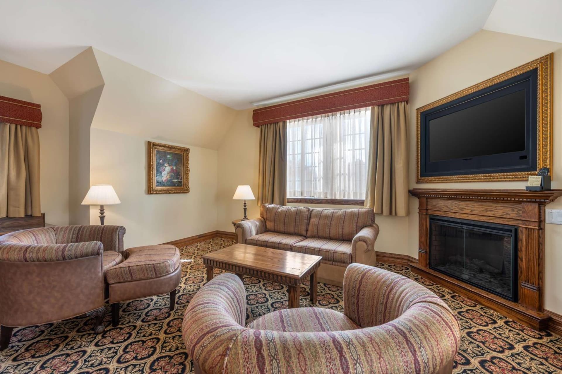 Best Western Premier Mariemont Inn gallery photo in Cincinnati, OH — image 49