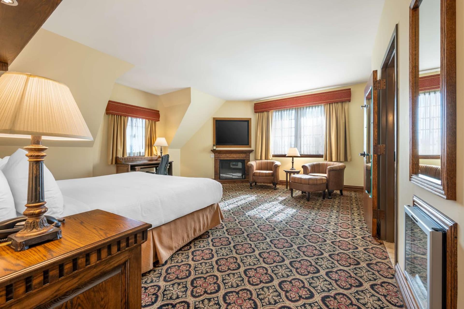 Best Western Premier Mariemont Inn gallery photo in Cincinnati, OH — image 31