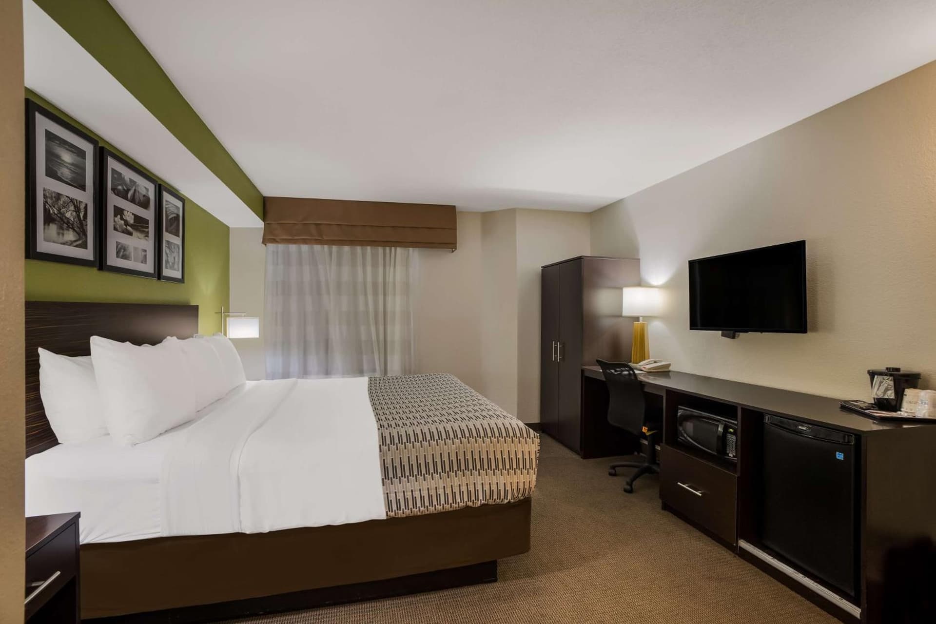 SureStay Plus by Best Western Mesa Superstition Springs gallery photo in Mesa, AZ — image 13