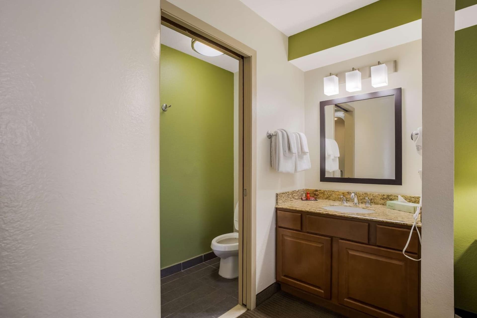 SureStay Plus by Best Western Mesa Superstition Springs gallery photo in Mesa, AZ — image 16