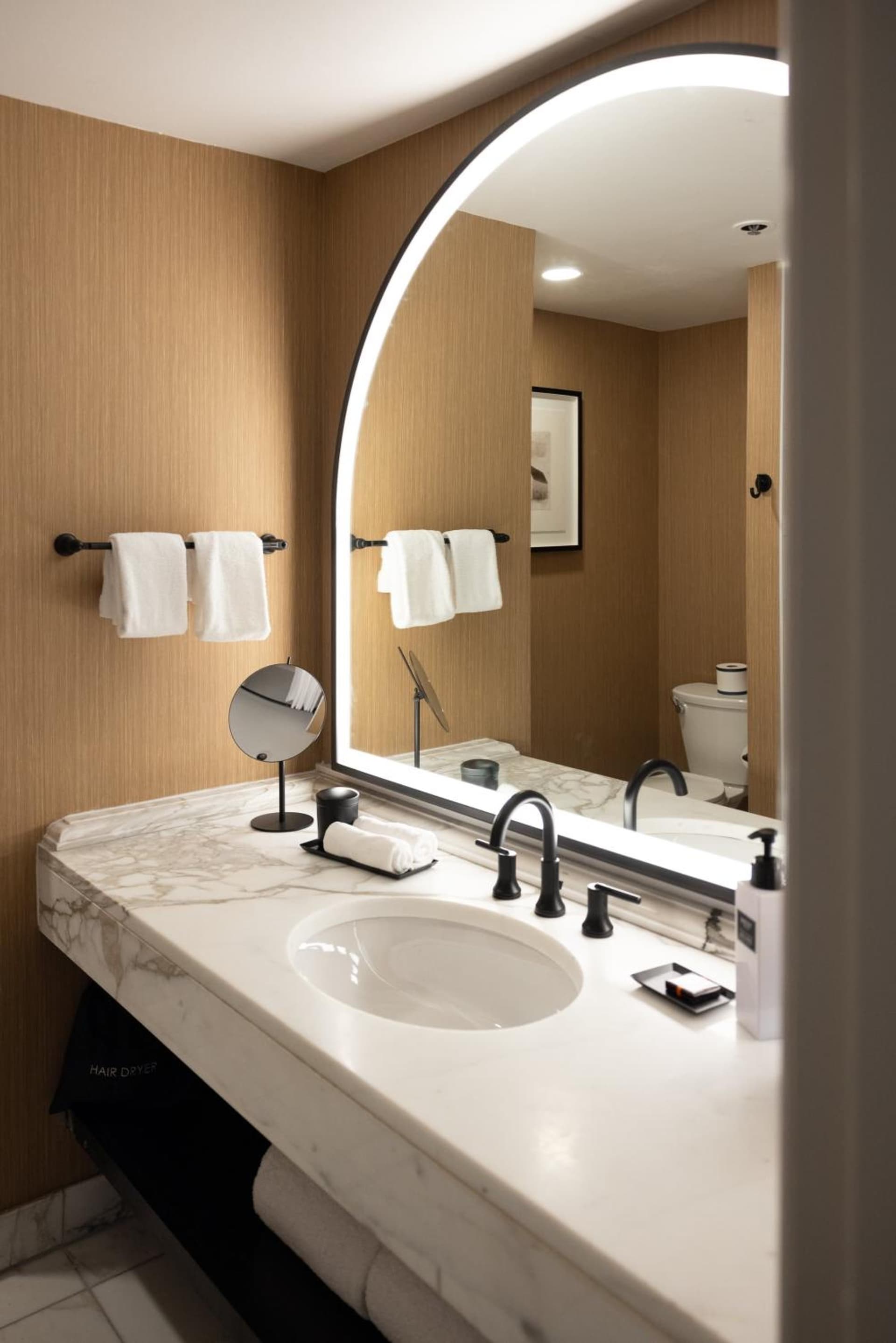 Omni Las Colinas Hotel gallery photo in Irving, TX — image 88