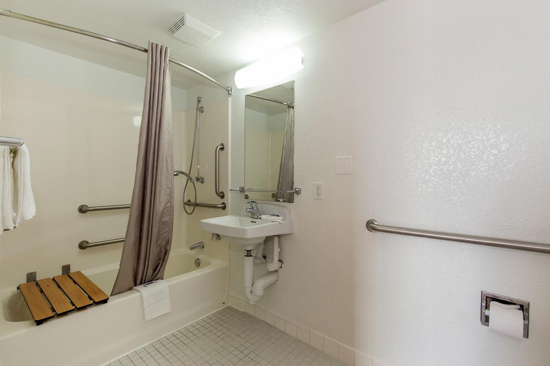Motel 6 Hayward, CA- Silicon Valley Gateway gallery photo in Hayward, CA — image 34