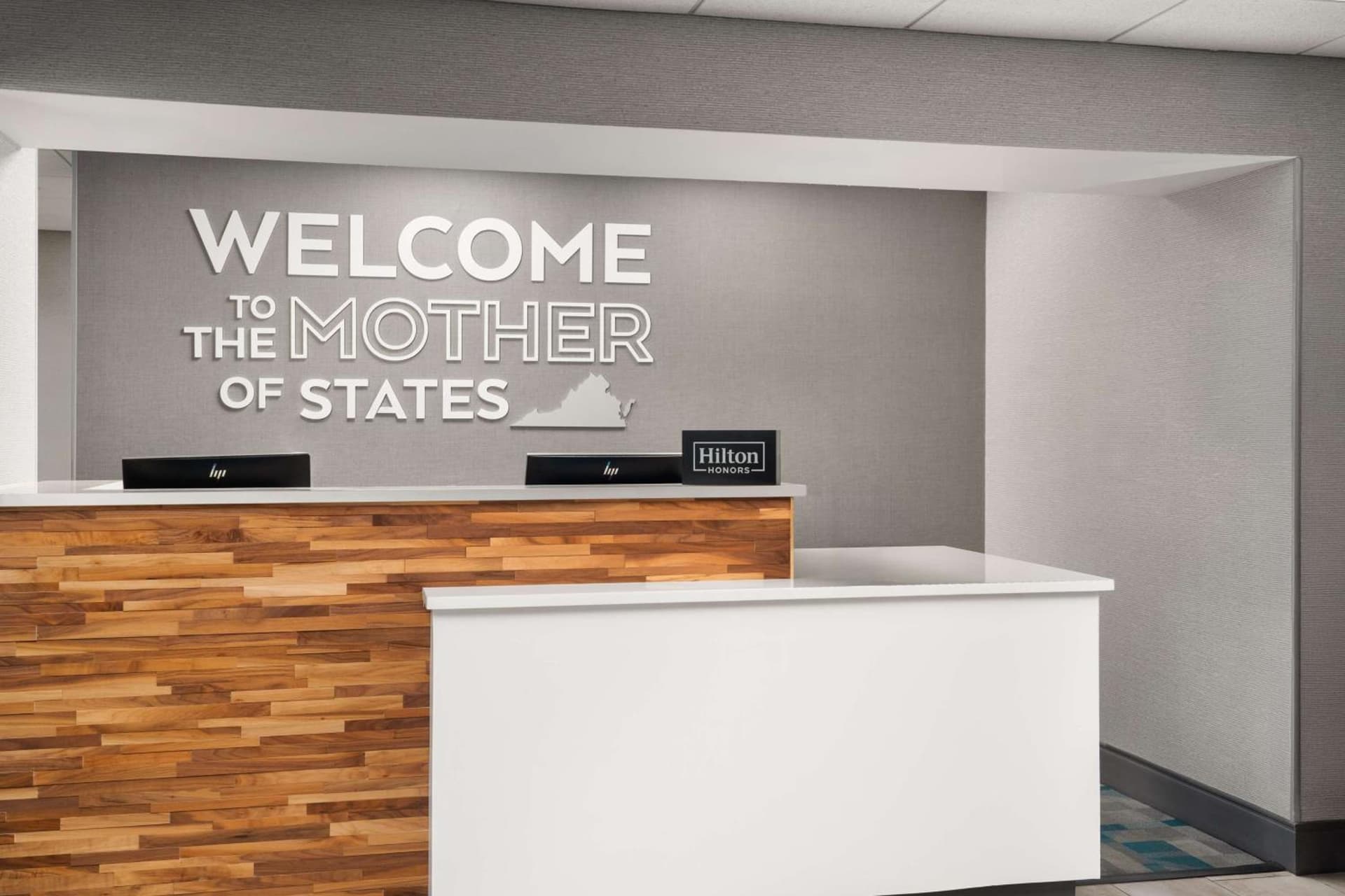 Hampton Inn Roanoke/Hollins - I-81 gallery photo in Roanoke, VA — image 26