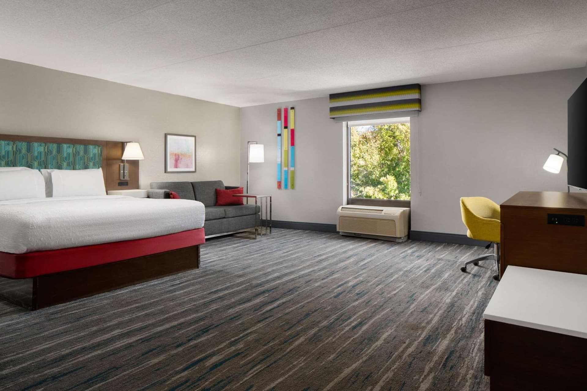 Hampton Inn Roanoke/Hollins - I-81 gallery photo in Roanoke, VA — image 31