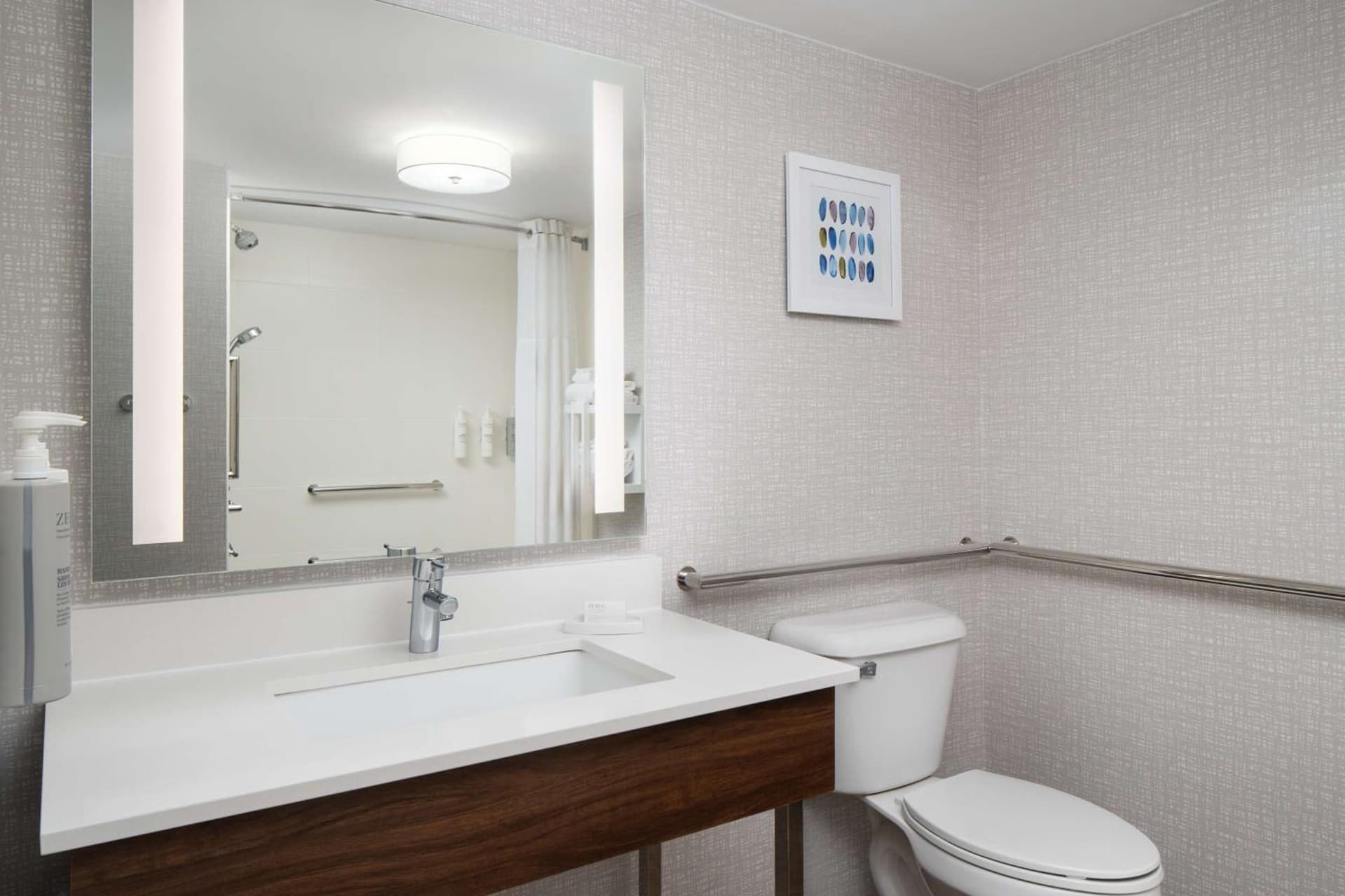 Hampton Inn Roanoke/Hollins - I-81 gallery photo in Roanoke, VA — image 14