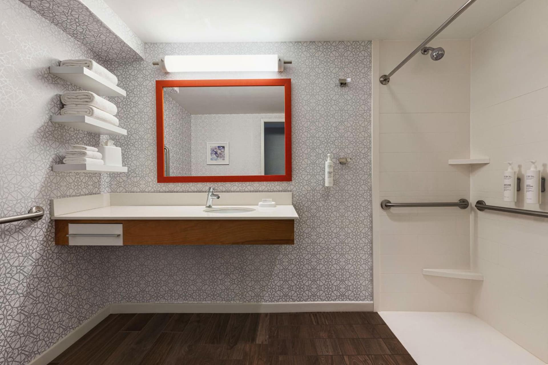 Hampton Inn Charlottesville gallery photo in Charlottesville, VA — image 15