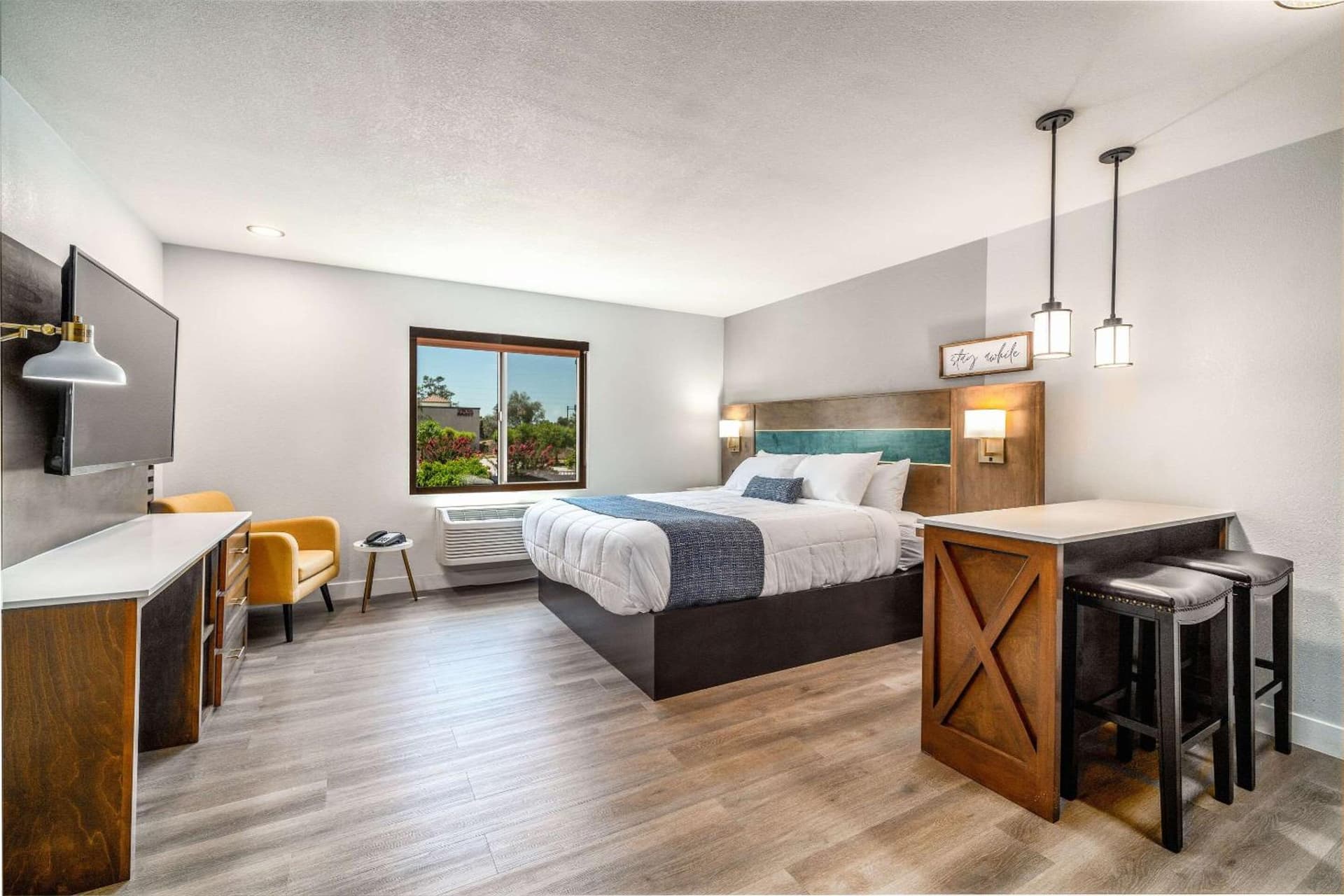 MainStay Suites Moreno Valley Near March Air Reserve Base gallery photo in Moreno Valley, CA — image 22