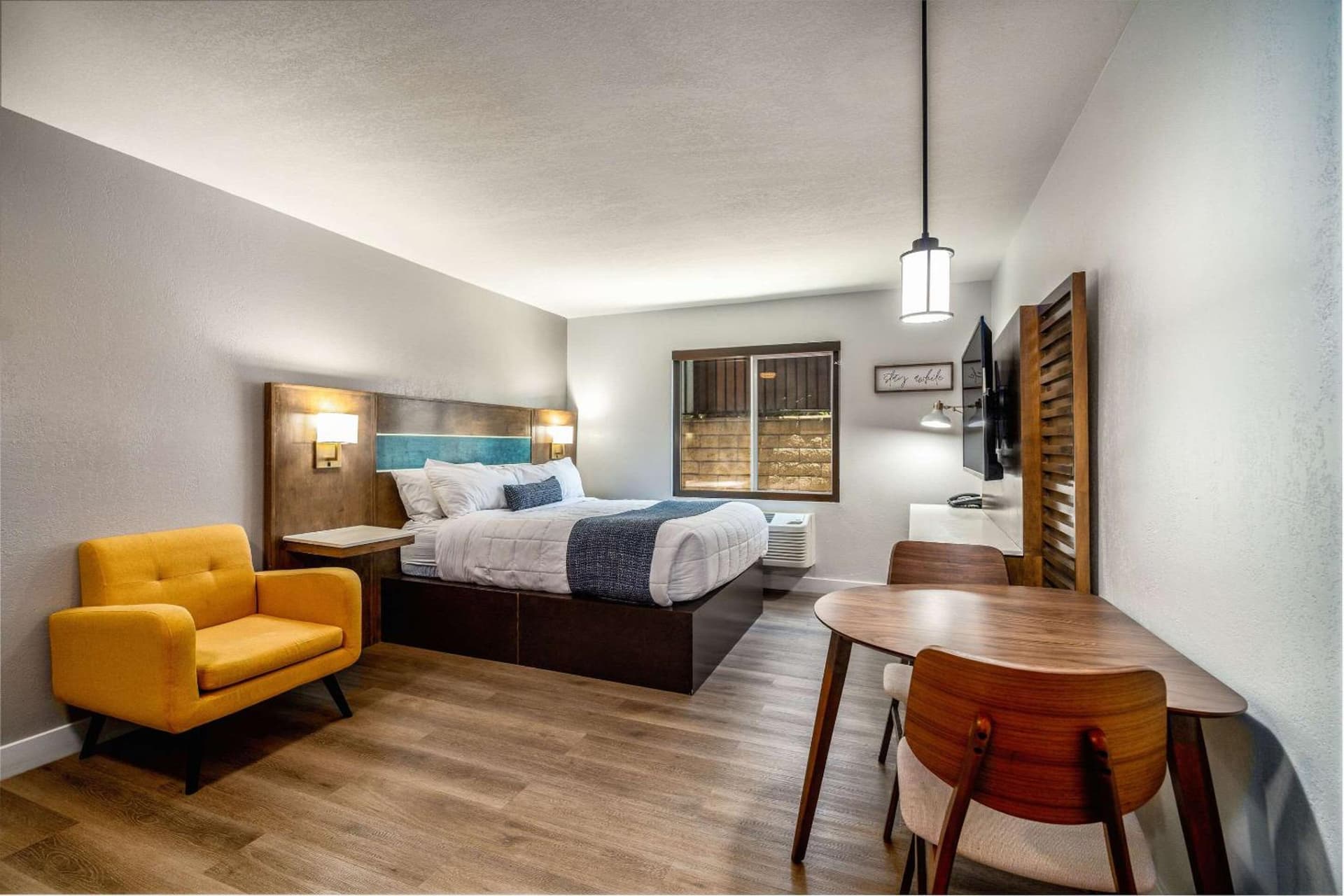 MainStay Suites Moreno Valley Near March Air Reserve Base gallery photo in Moreno Valley, CA — image 19