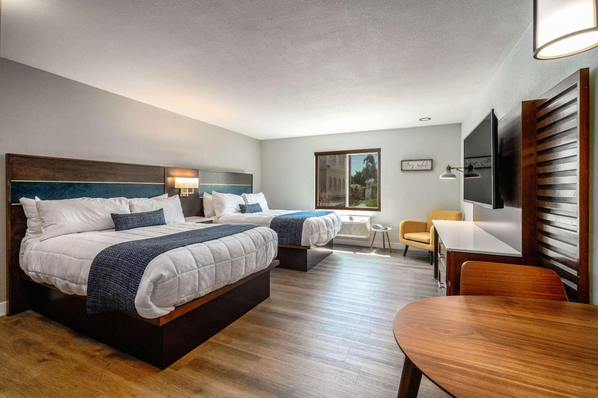 MainStay Suites Moreno Valley Near March Air Reserve Base gallery photo in Moreno Valley, CA — image 74