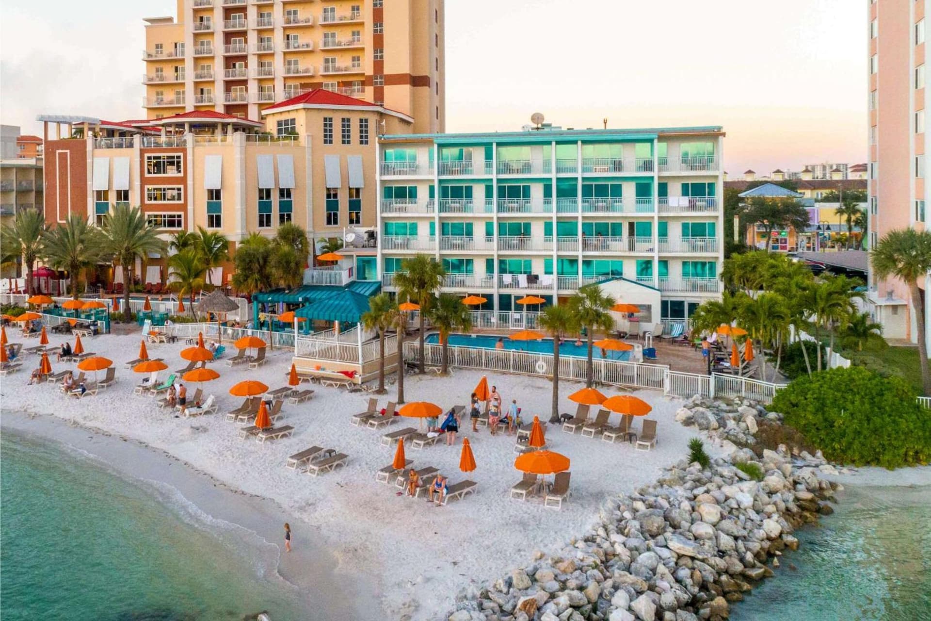 Dolphin Sands Clearwater Beach, an Ascend Collection Hotel interior in Clearwater Beach, FL — gallery photo 2
