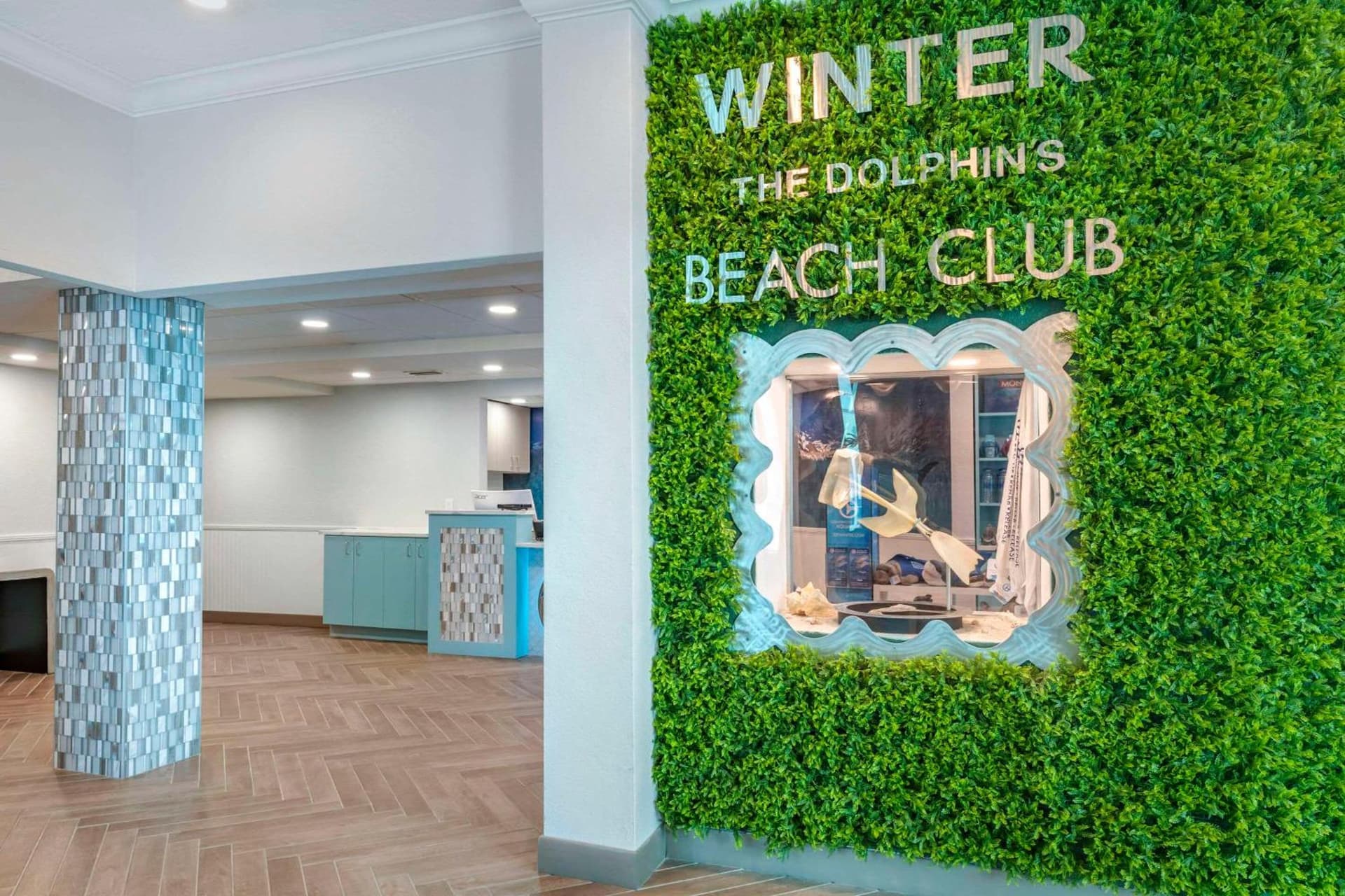 Dolphin Sands Clearwater Beach, an Ascend Collection Hotel gallery photo in Clearwater Beach, FL — image 67