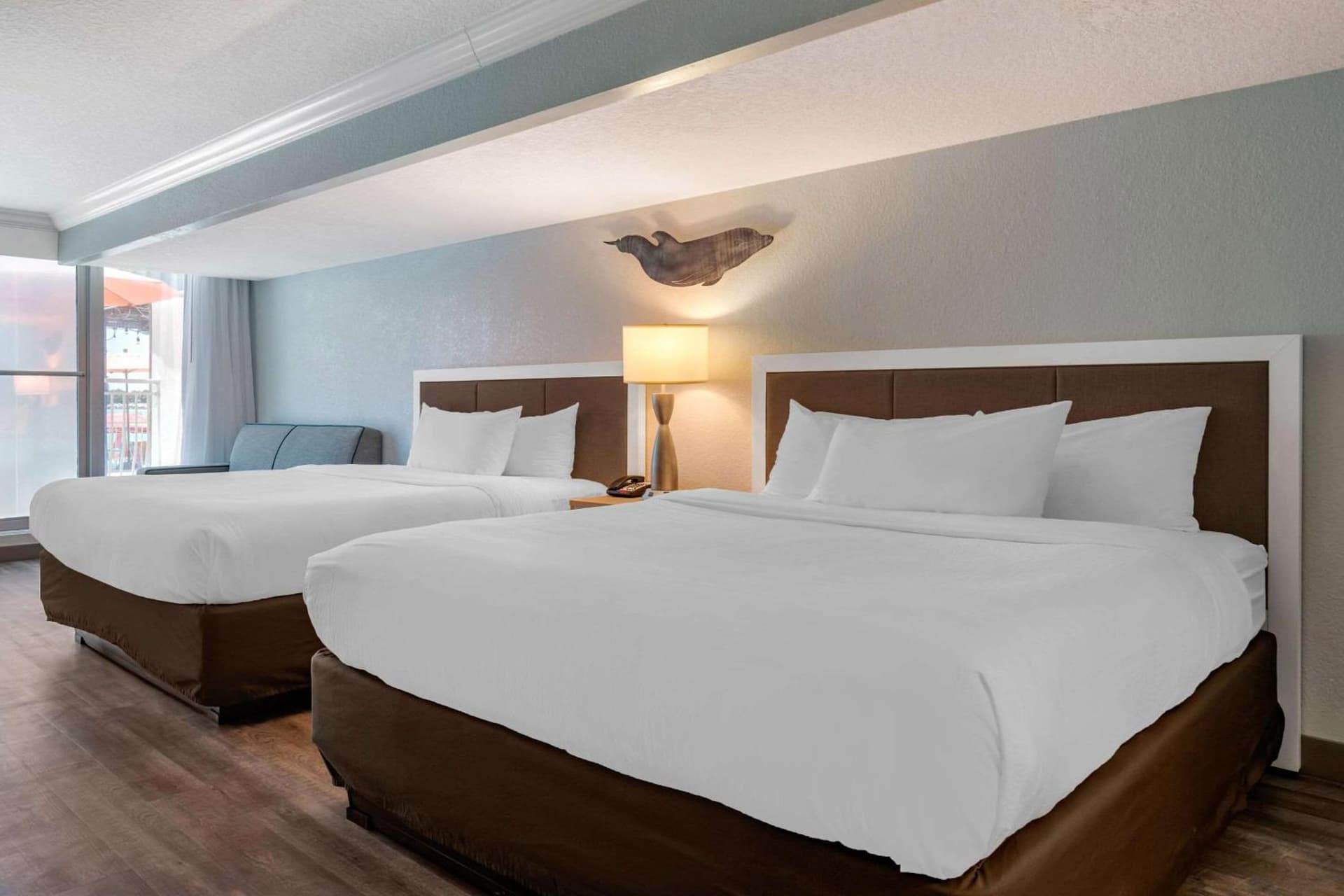Dolphin Sands Clearwater Beach, an Ascend Collection Hotel gallery photo in Clearwater Beach, FL — image 7