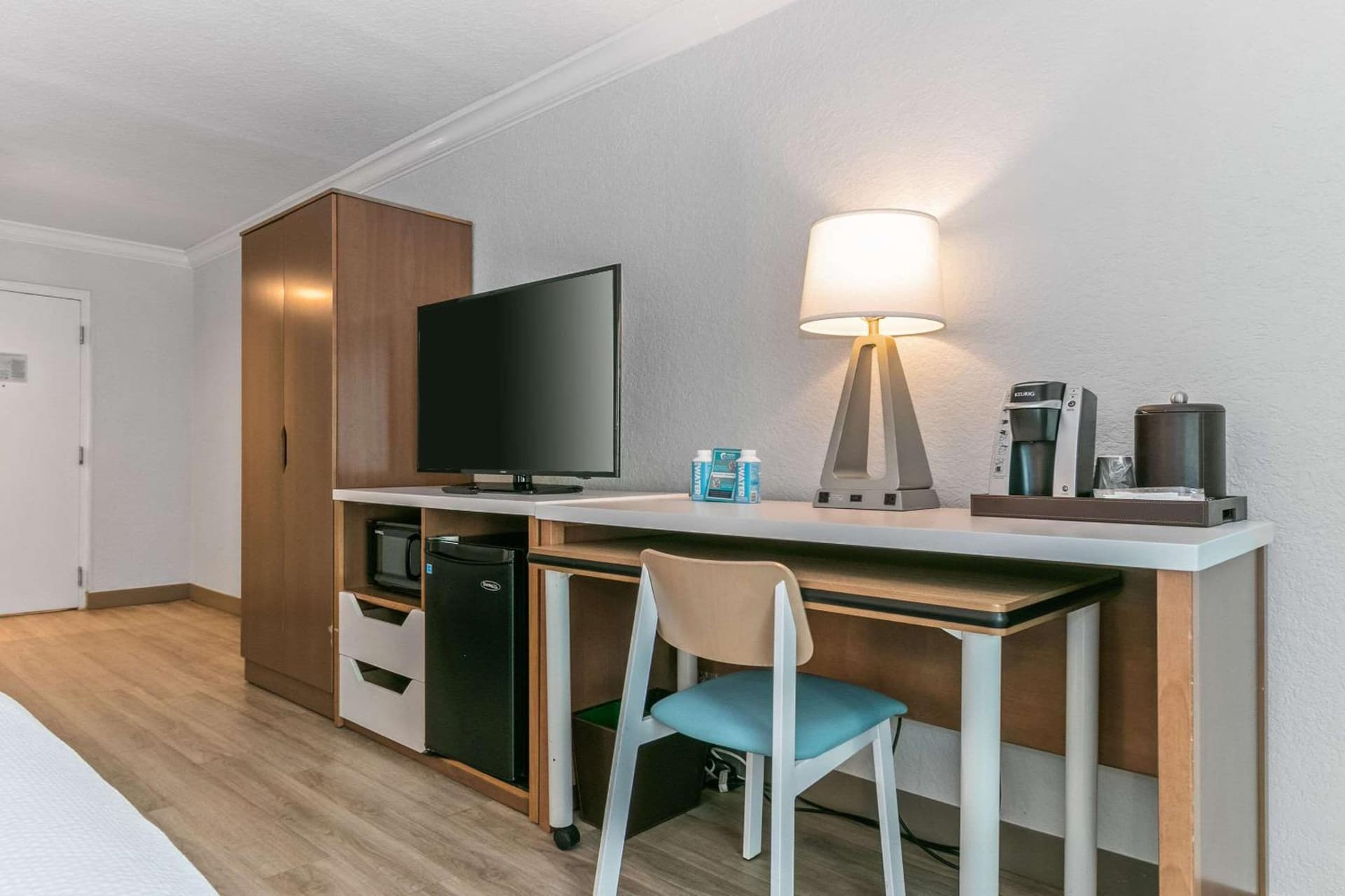 Dolphin Sands Clearwater Beach, an Ascend Collection Hotel gallery photo in Clearwater Beach, FL — image 18