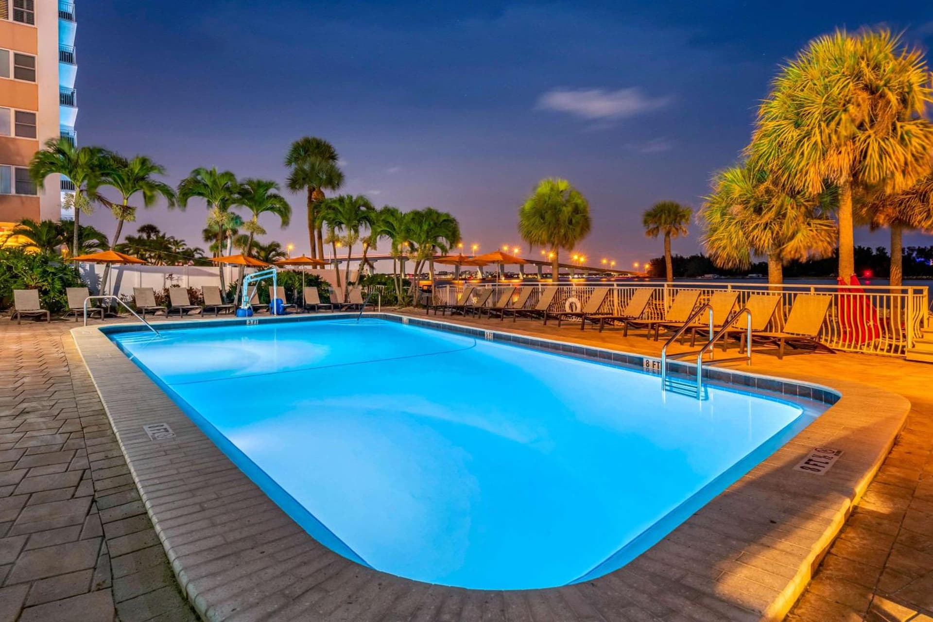 Dolphin Sands Clearwater Beach, an Ascend Collection Hotel gallery photo in Clearwater Beach, FL — image 48