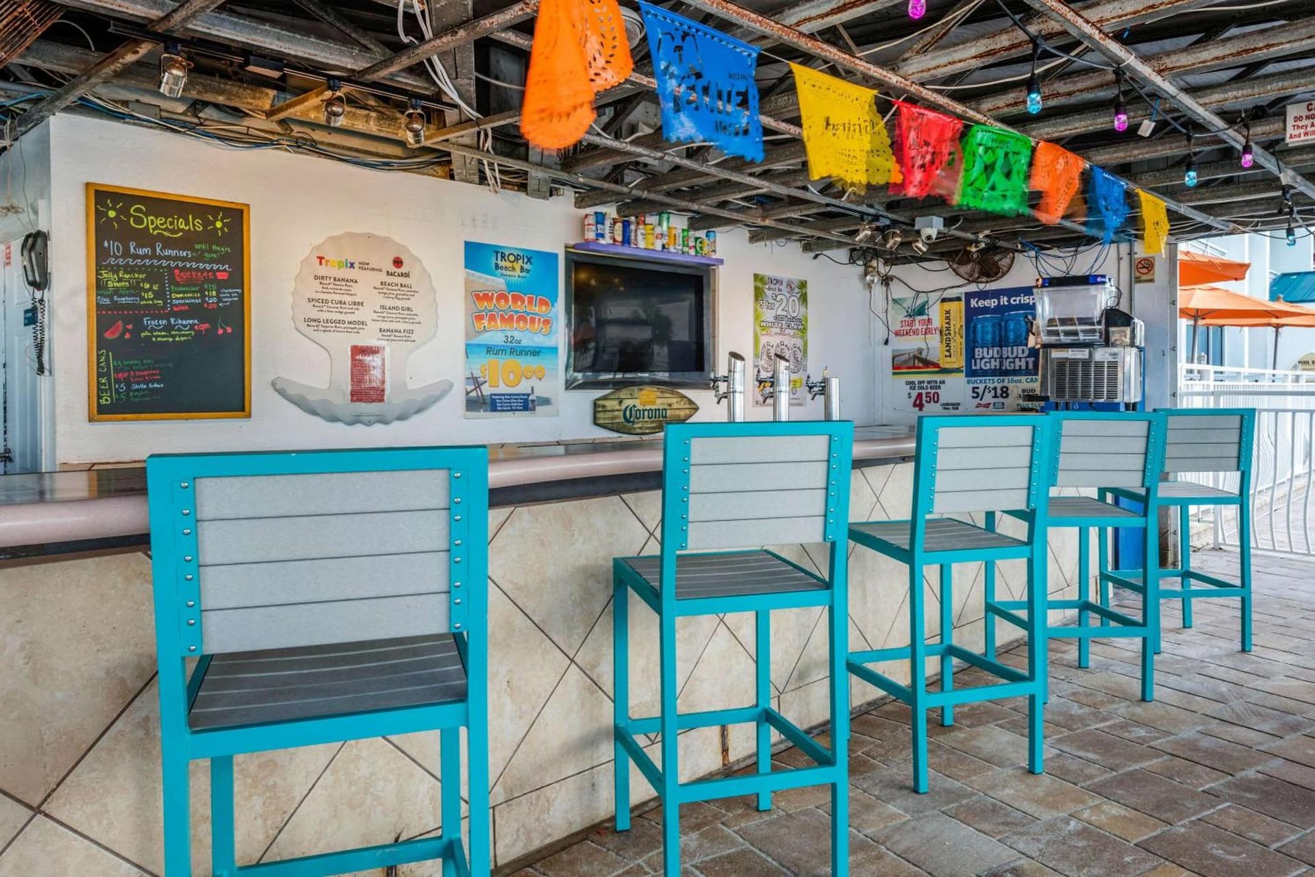 Dolphin Sands Clearwater Beach, an Ascend Collection Hotel gallery photo in Clearwater Beach, FL — image 32