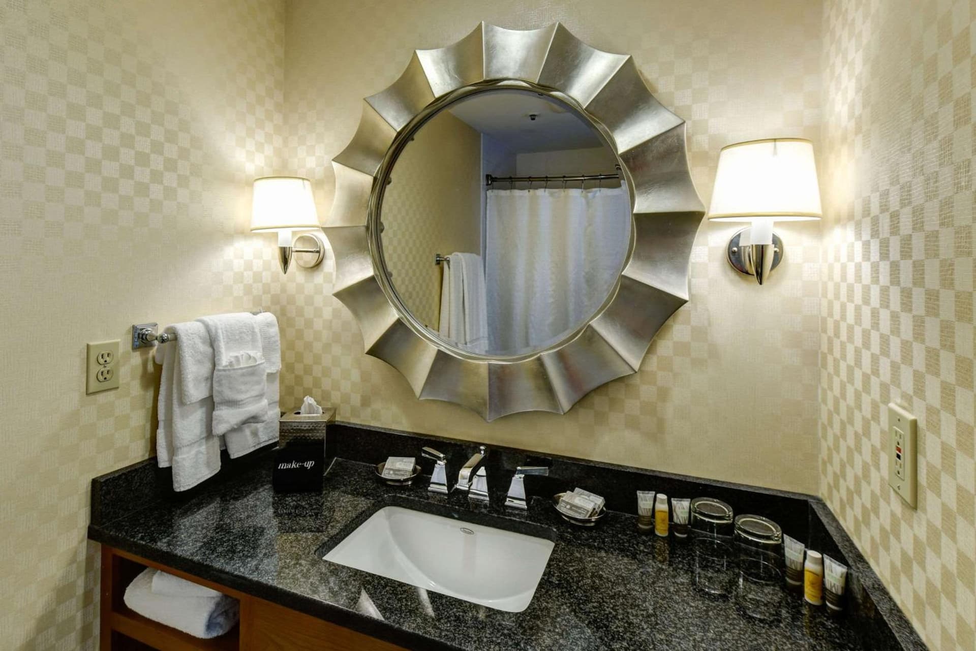 Port Inn and Suites Portsmouth, an Ascend Collection Hotel gallery photo in Portsmouth, NH — image 53