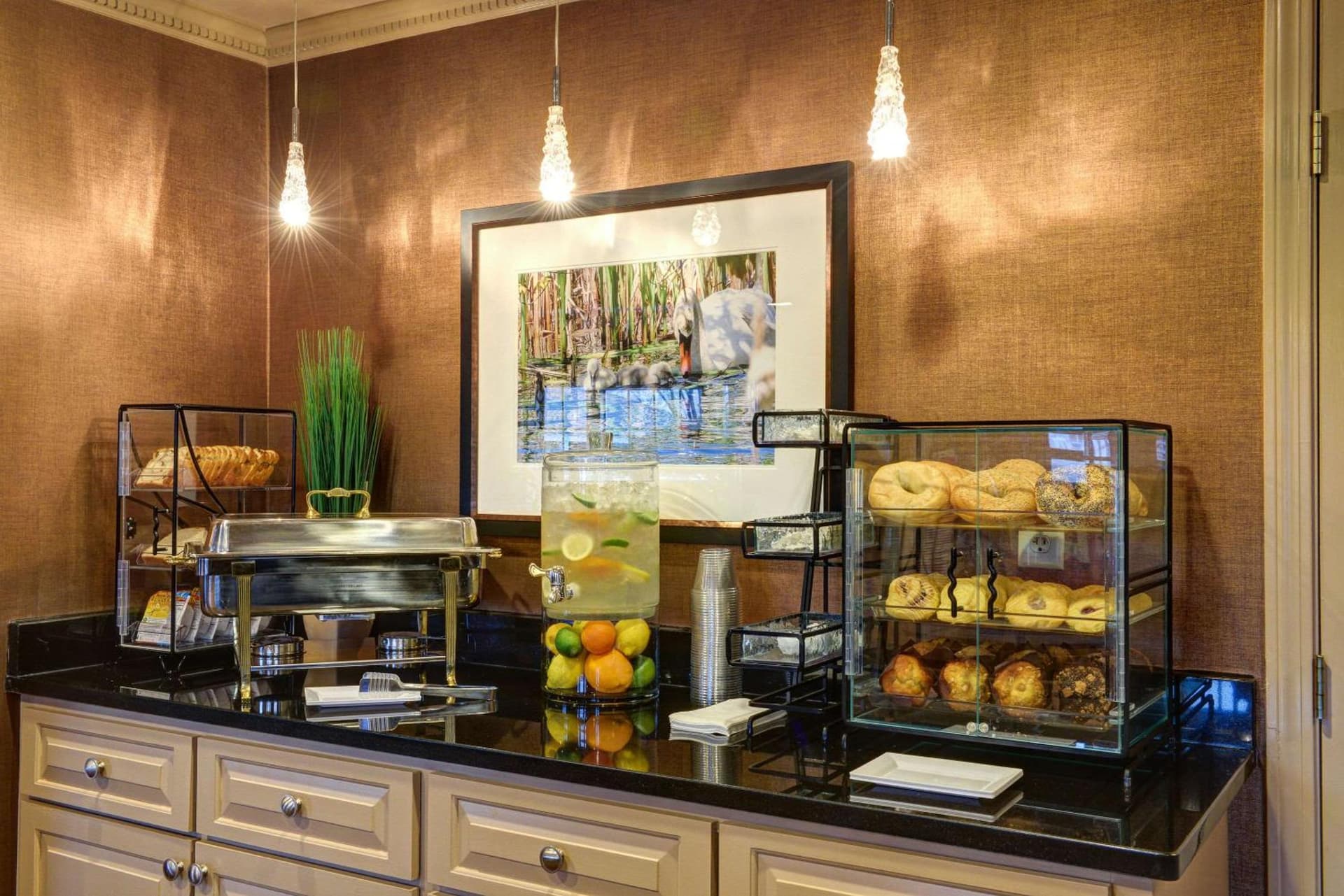 Port Inn and Suites Portsmouth, an Ascend Collection Hotel gallery photo in Portsmouth, NH — image 33