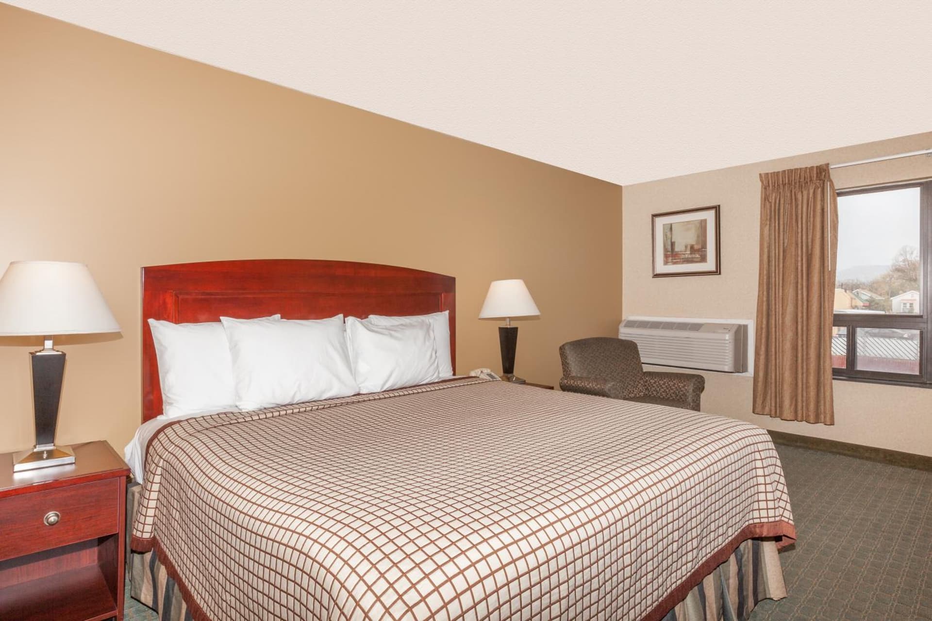 Days Inn by Wyndham Utica gallery photo in Utica, NY — image 8
