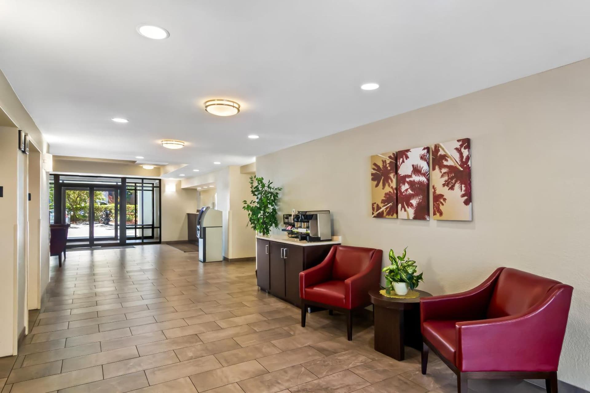Red Roof Inn PLUS+ Jacksonville – Southpoint gallery photo in Jacksonville, FL — image 34