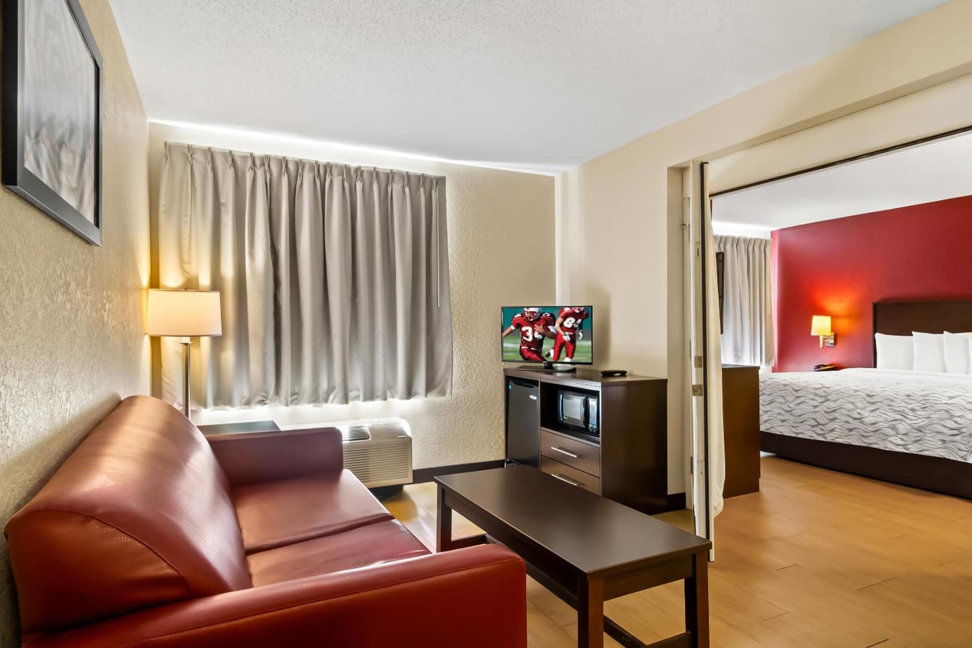 Red Roof Inn PLUS+ Jacksonville – Southpoint property views in Jacksonville, FL — gallery photo 3