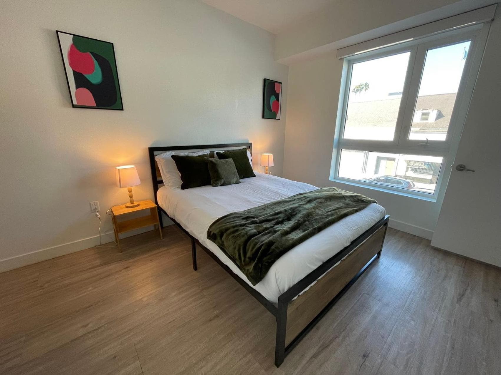 Modern Retreat in Koreatown - Perfect for Your LA Stay! interior in Los Angeles, CA — gallery photo 2