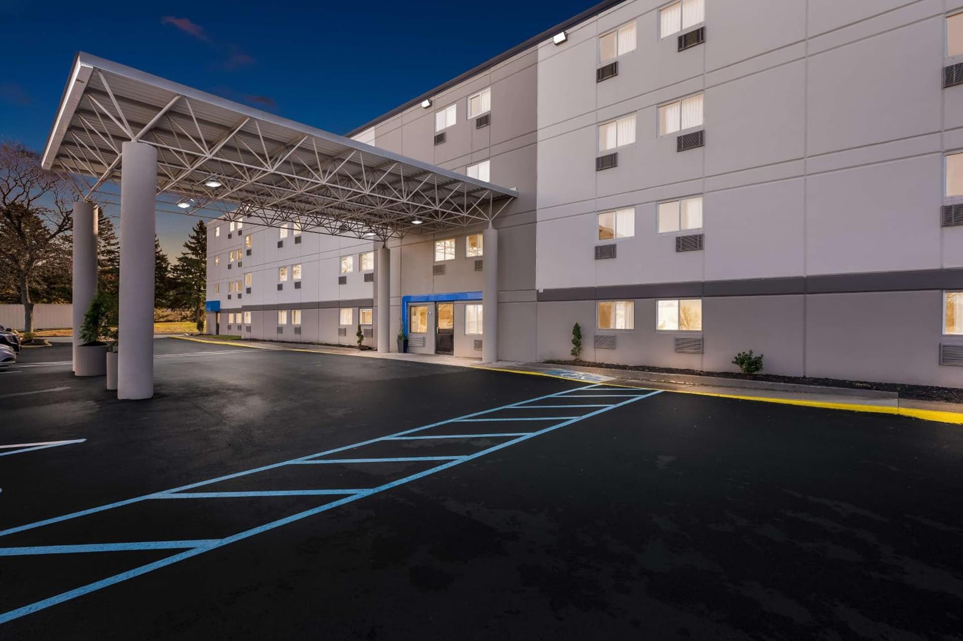 Motel 6-Portland, ME interior in Portland, ME — gallery photo 2