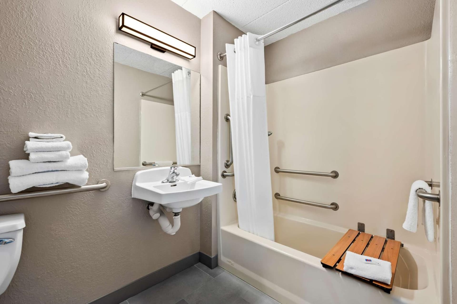 Motel 6-Portland, ME gallery photo in Portland, ME — image 49