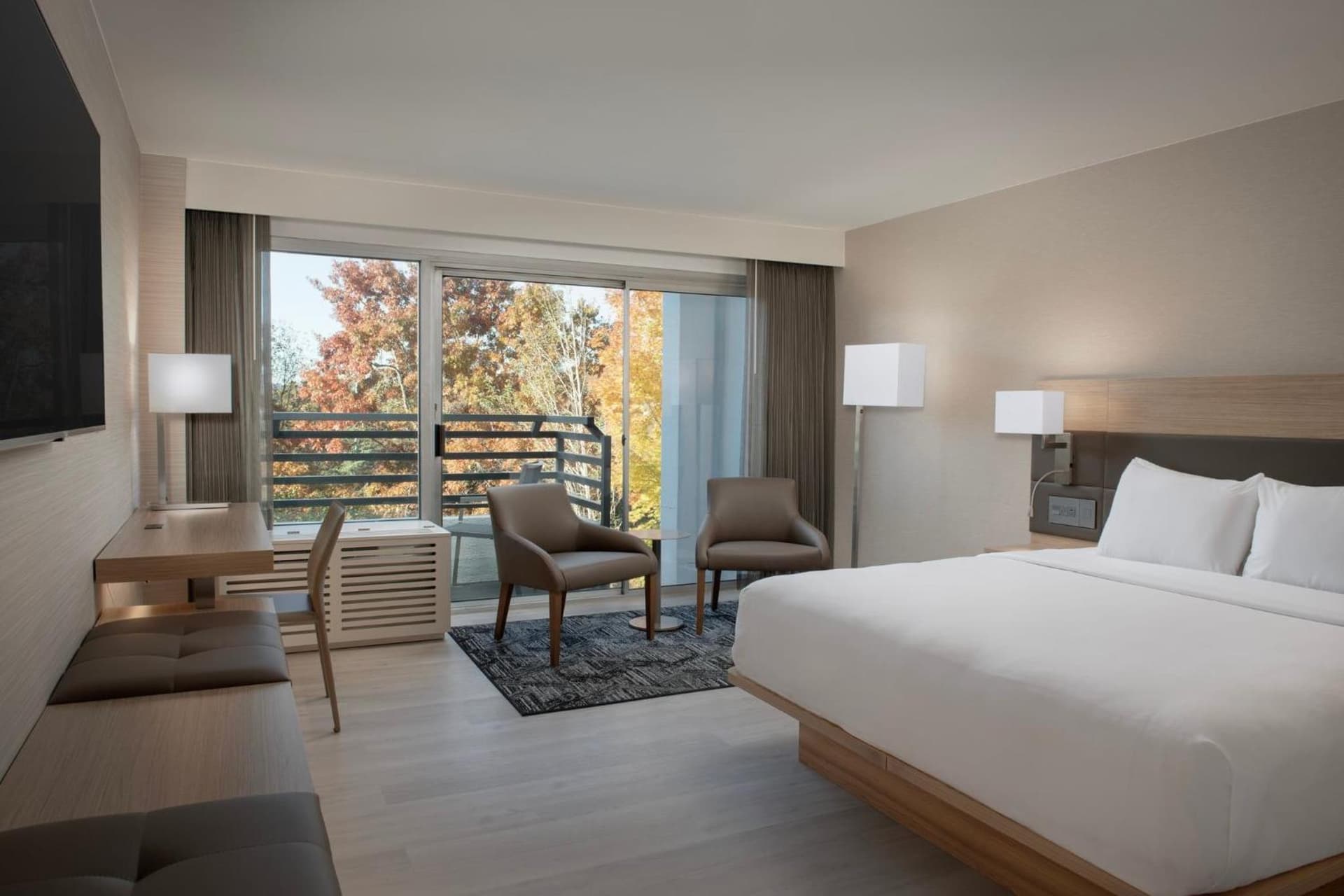 AC Hotel by Marriott Portland Lake Oswego gallery photo in Lake Oswego, OR — image 43