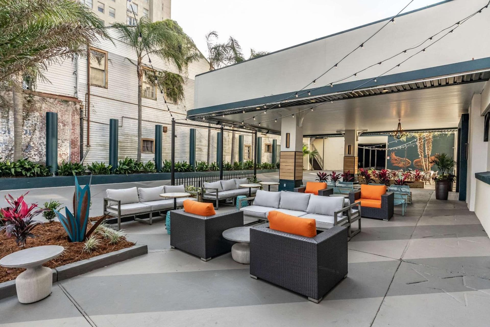 St Charles Coach House, an Ascend Collection Hotel interior in New Orleans, LA — gallery photo 2