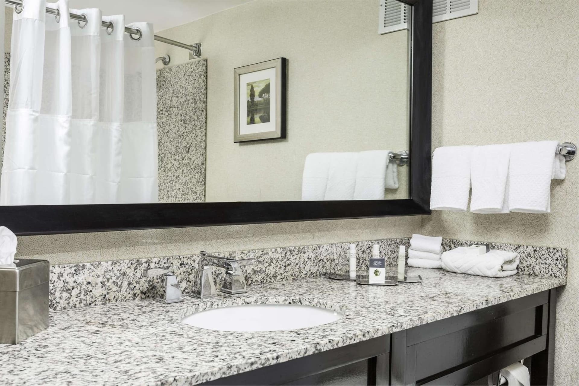 DoubleTree by Hilton Hotel Wilmington gallery photo in Wilmington, DE — image 5