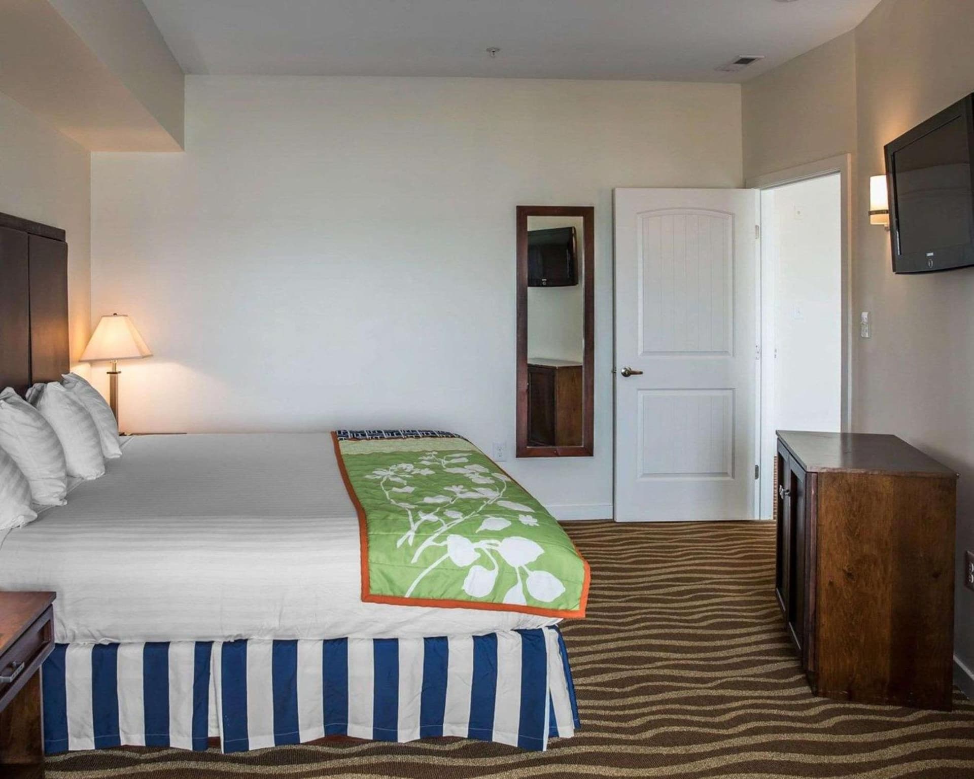 Island Inn & Suites, an Ascend Collection Hotel gallery photo in Piney Point, MD — image 21