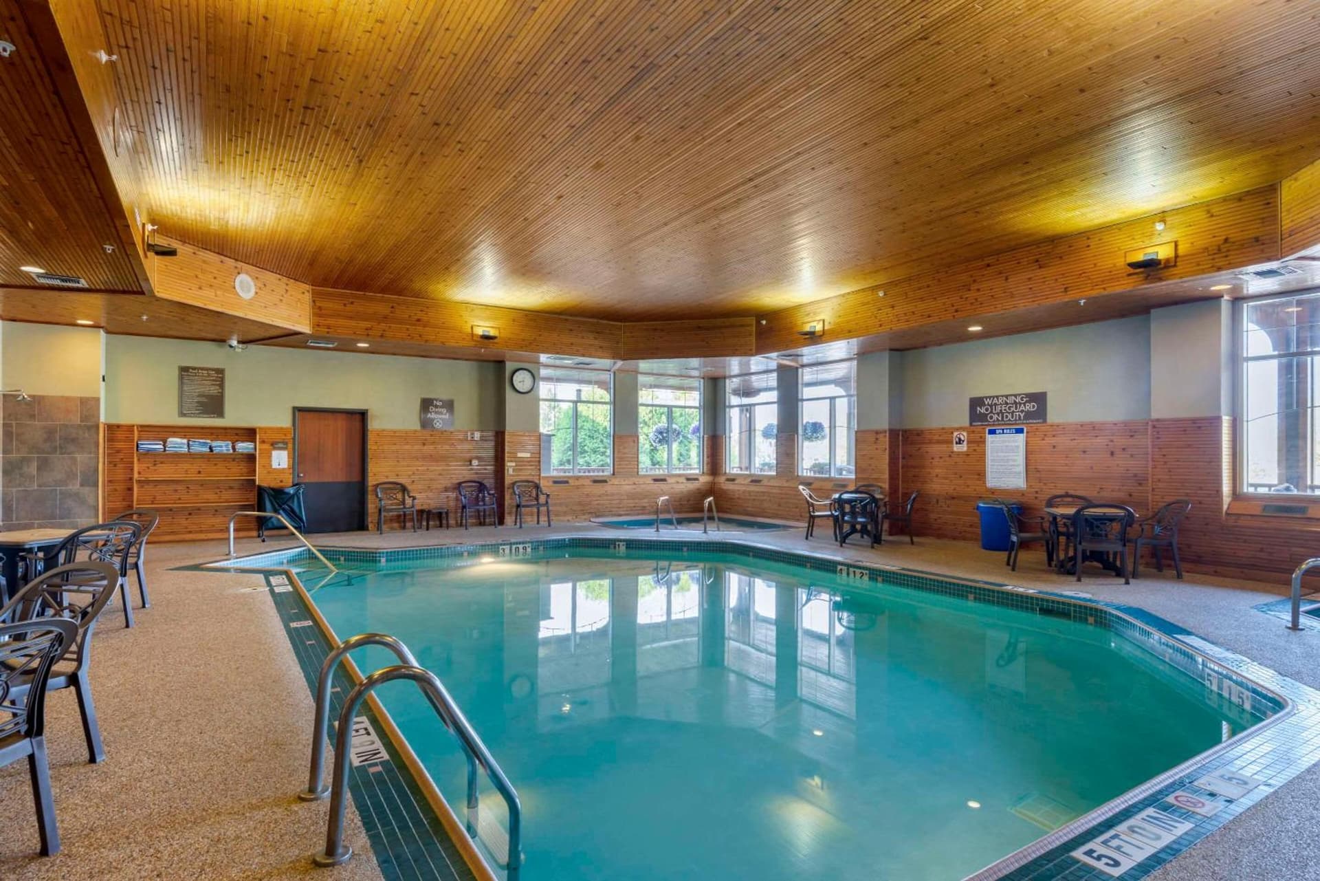 Lift Bridge Lodge, an Ascend Collection Hotel gallery photo in Duluth, MN — image 40