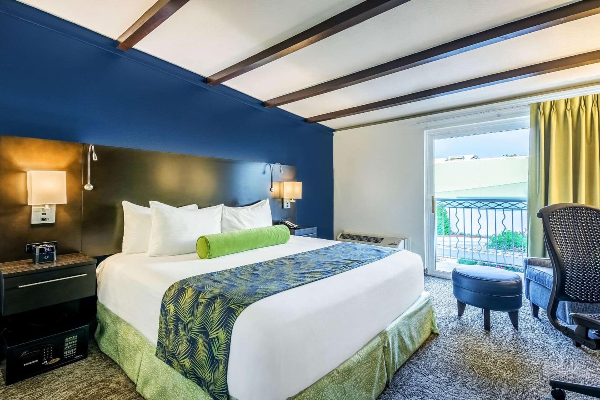 Oasis Hotel and Conv Center, an Ascend Collection Hotel gallery photo in Springfield, MO — image 50