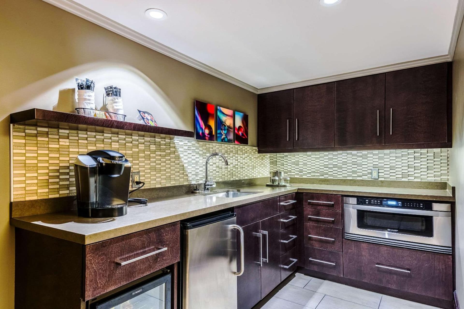 Oasis Hotel and Conv Center, an Ascend Collection Hotel gallery photo in Springfield, MO — image 9
