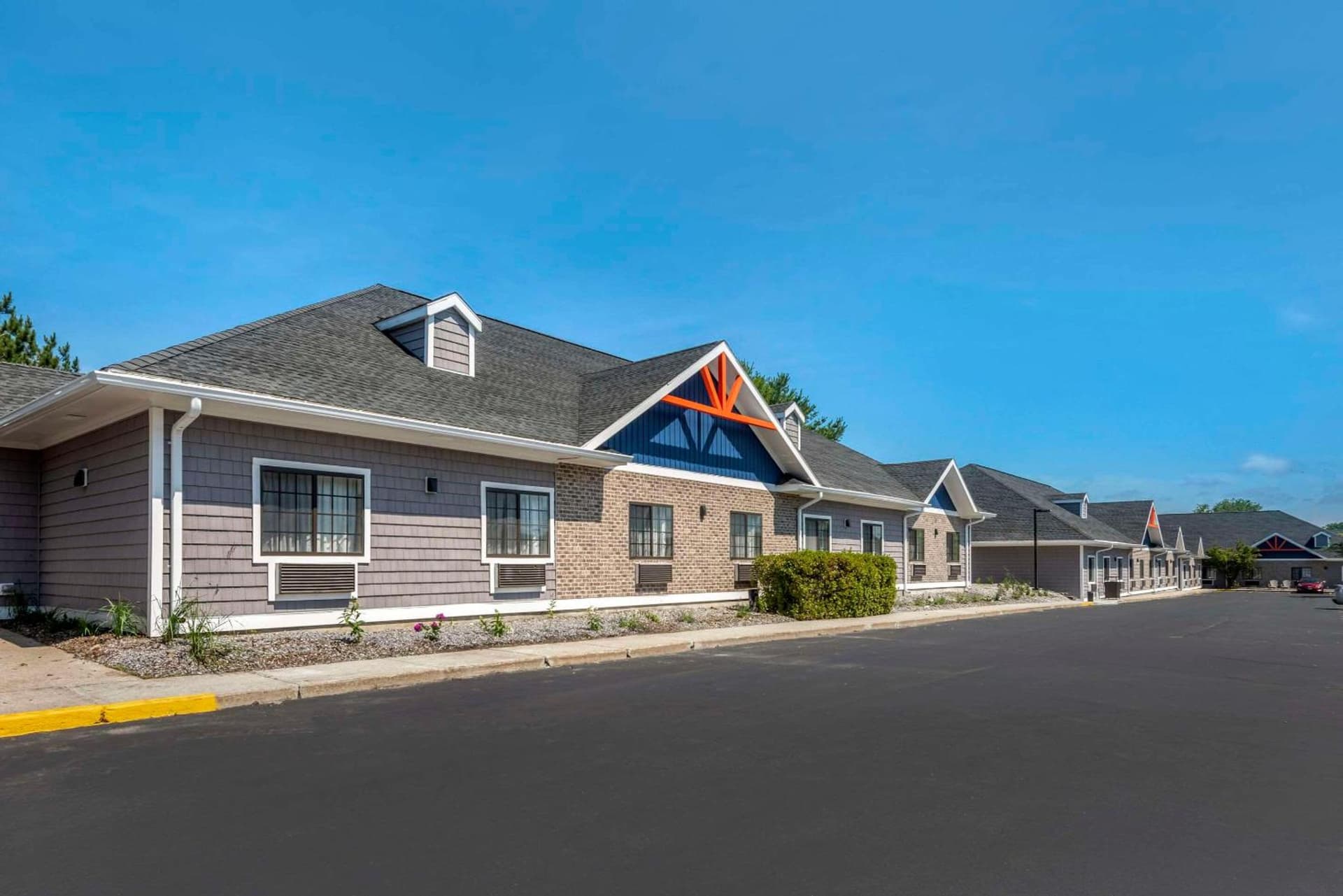The Freeport Hotel, an Ascend Collection Hotel — hotel in Freeport, Illinois