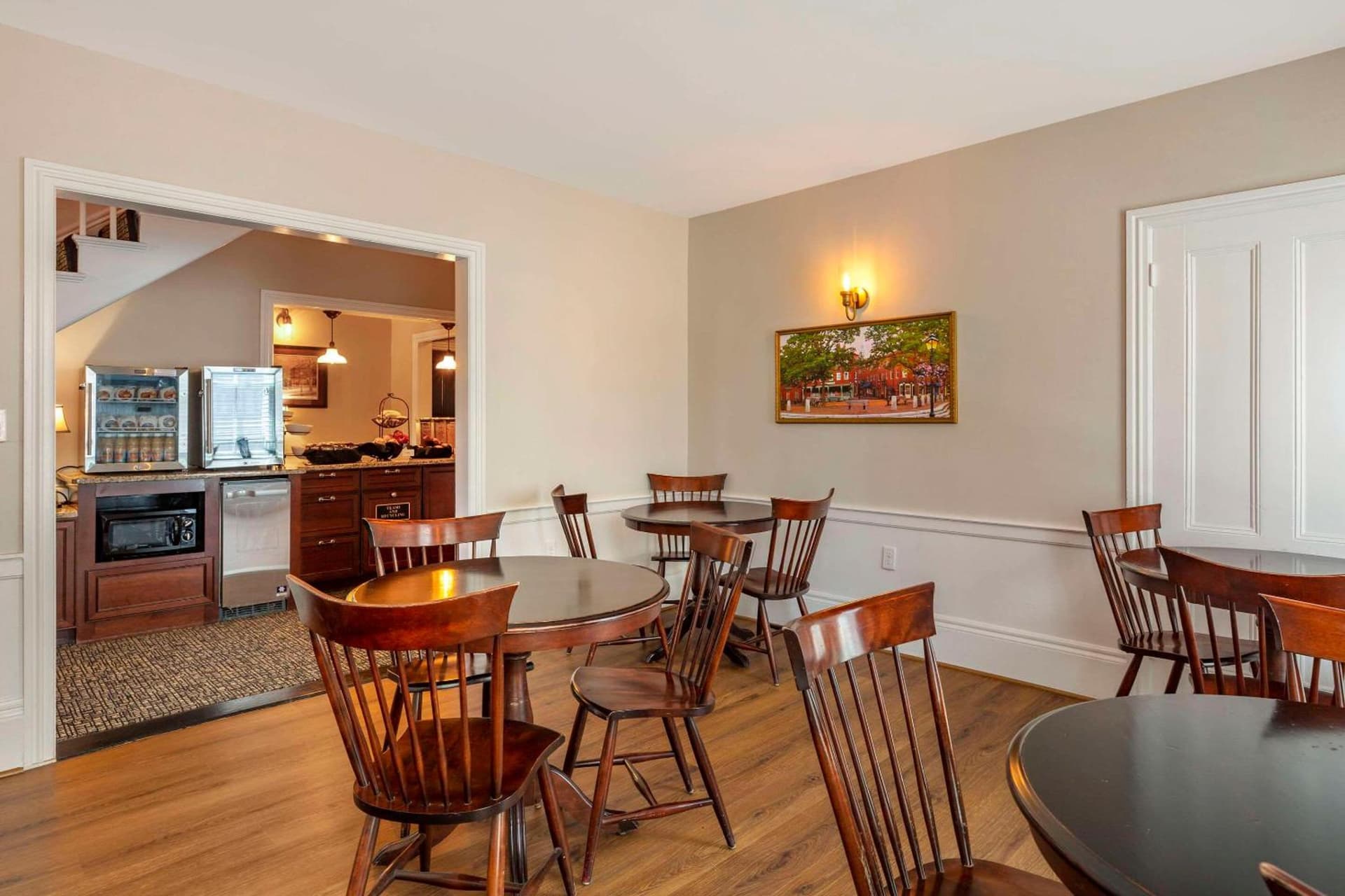 Essex Street Inn & Suites, an Ascend Collection Hotel gallery photo in Newburyport, MA — image 29