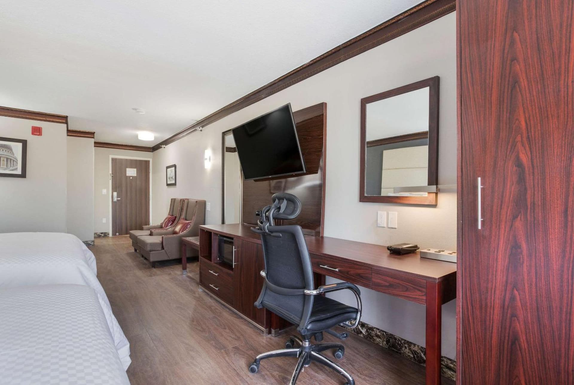 The Leo Collection Detroit, an Ascend Collection Hotel gallery photo in Lincoln Park, MI — image 74