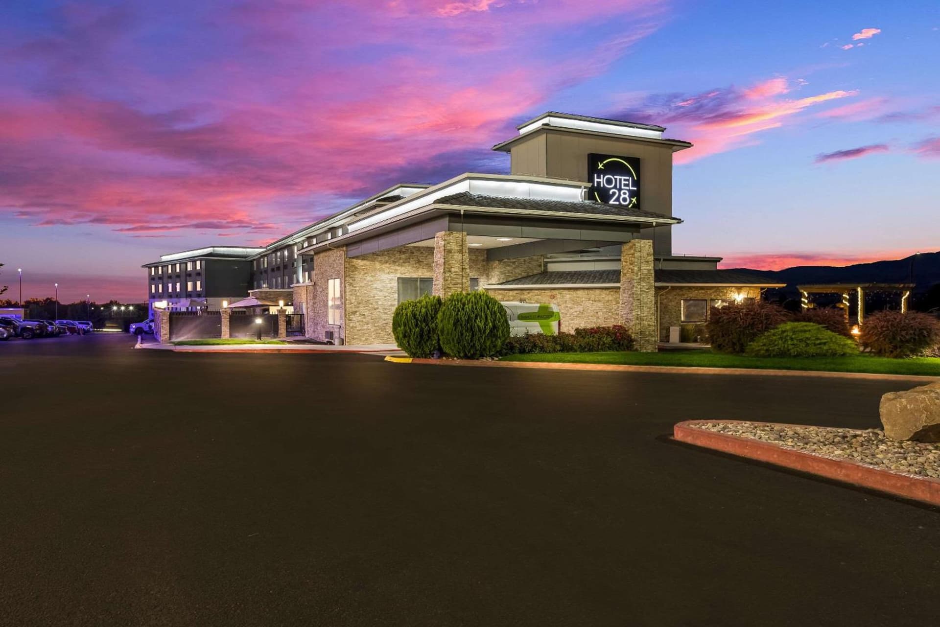 Hotel 28 Boise Airport, an Ascend Collection Hotel gallery photo in Boise, ID — image 71