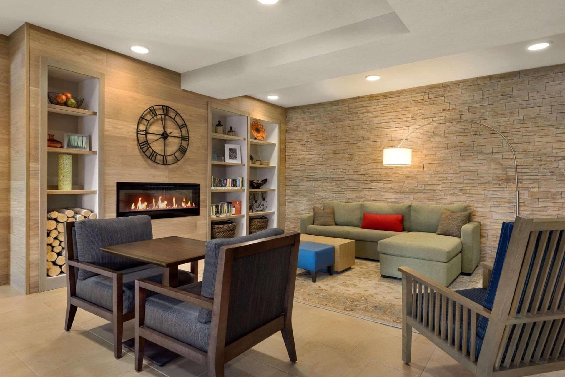 Country Inn & Suites by Radisson, St Cloud West, MN gallery photo in Saint Cloud, MN — image 15