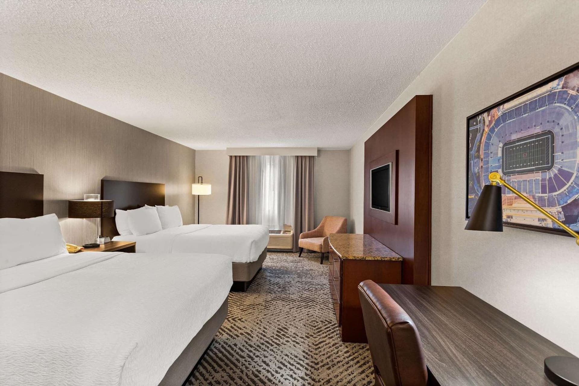 Wingate by Wyndham South Bend - Notre Dame gallery photo in South Bend, IN — image 27