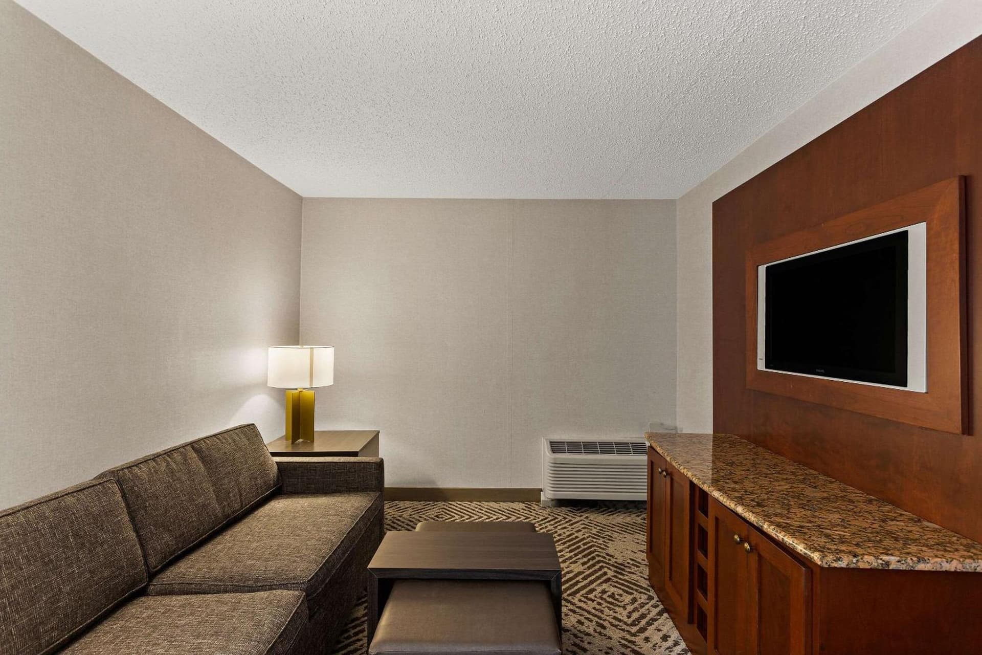 Wingate by Wyndham South Bend - Notre Dame gallery photo in South Bend, IN — image 60