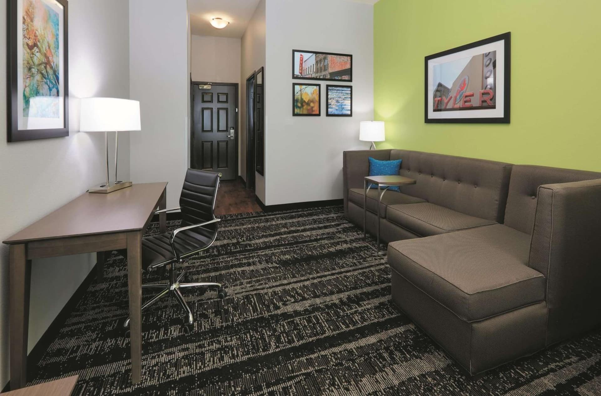 La Quinta by Wyndham Tyler South gallery photo in Tyler, TX — image 24