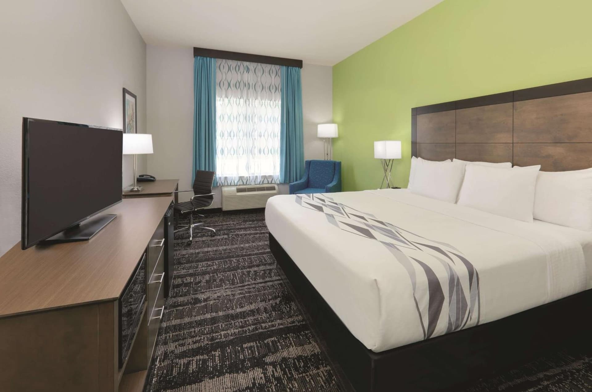 La Quinta by Wyndham Tyler South gallery photo in Tyler, TX — image 15
