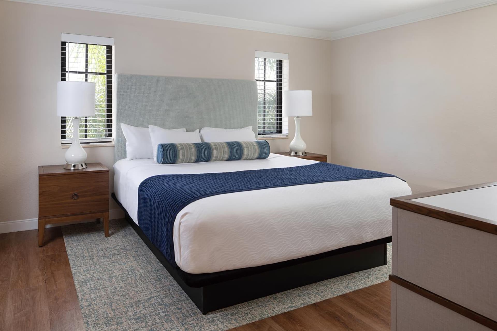 The Atlantic Suites on the Ave gallery photo in Delray Beach, FL — image 12