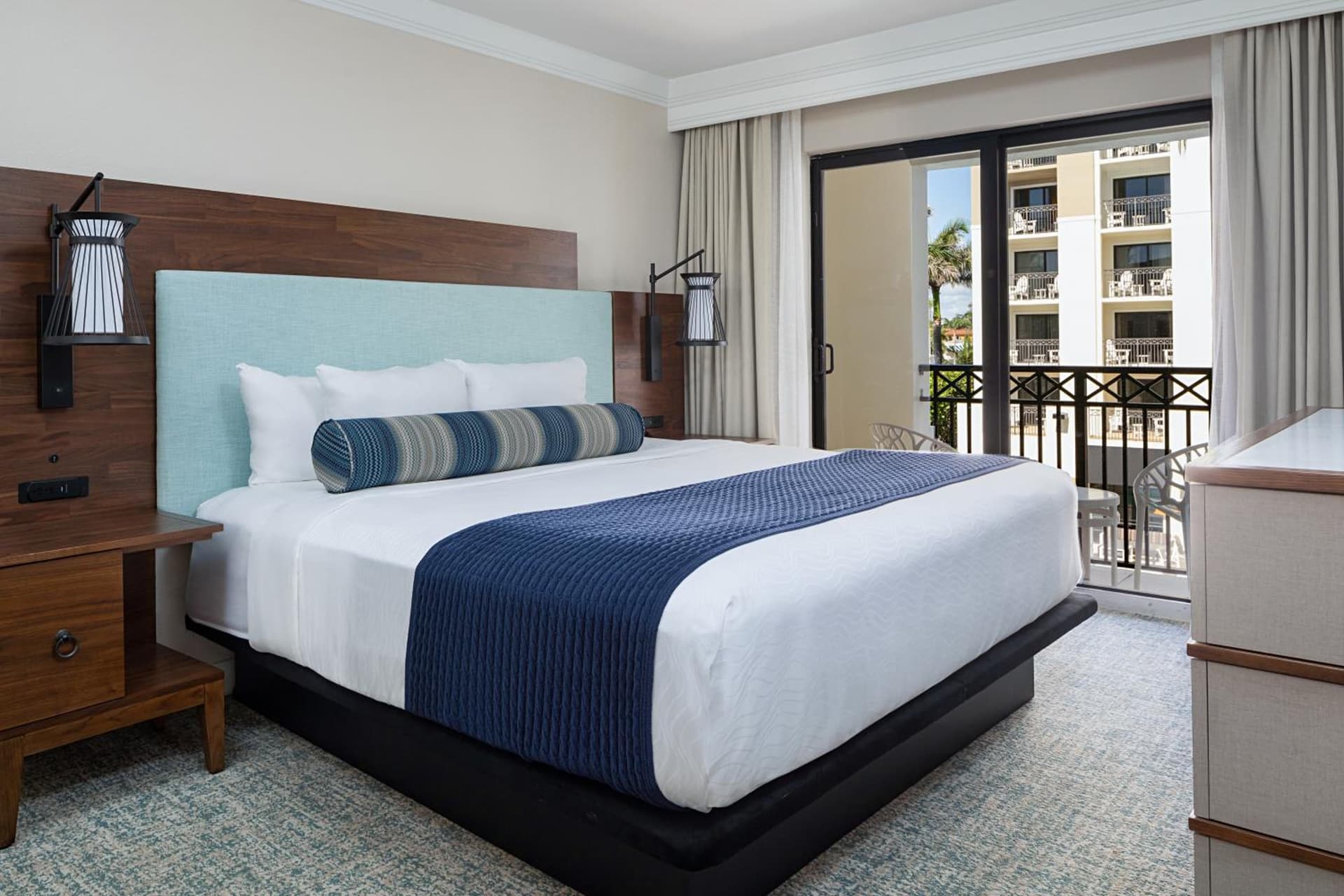 The Atlantic Suites on the Ave interior in Delray Beach, FL — gallery photo 2
