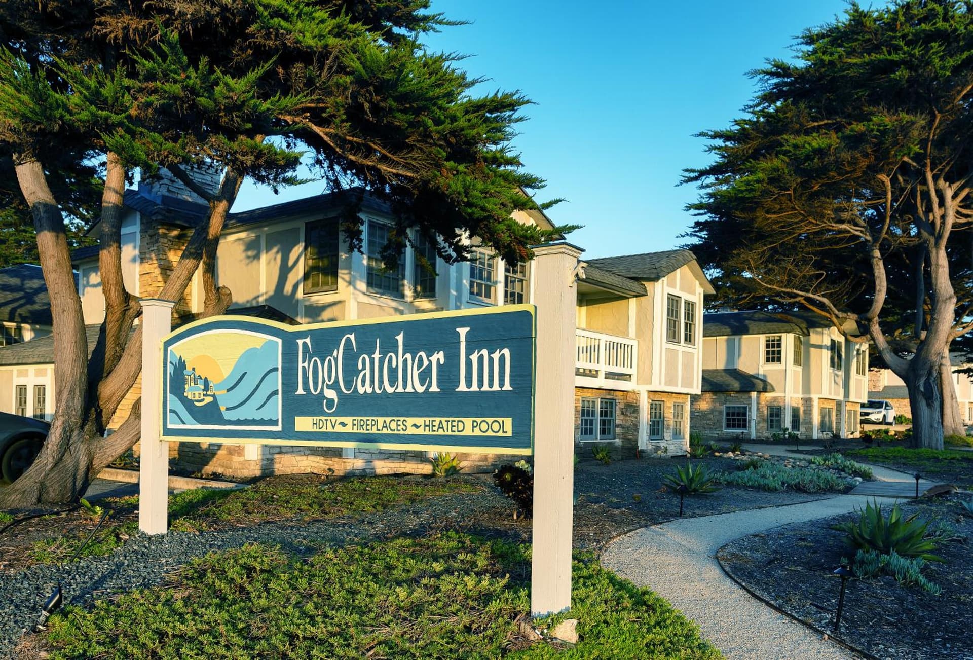 Fogcatcher Inn gallery photo in Cambria, CA — image 9