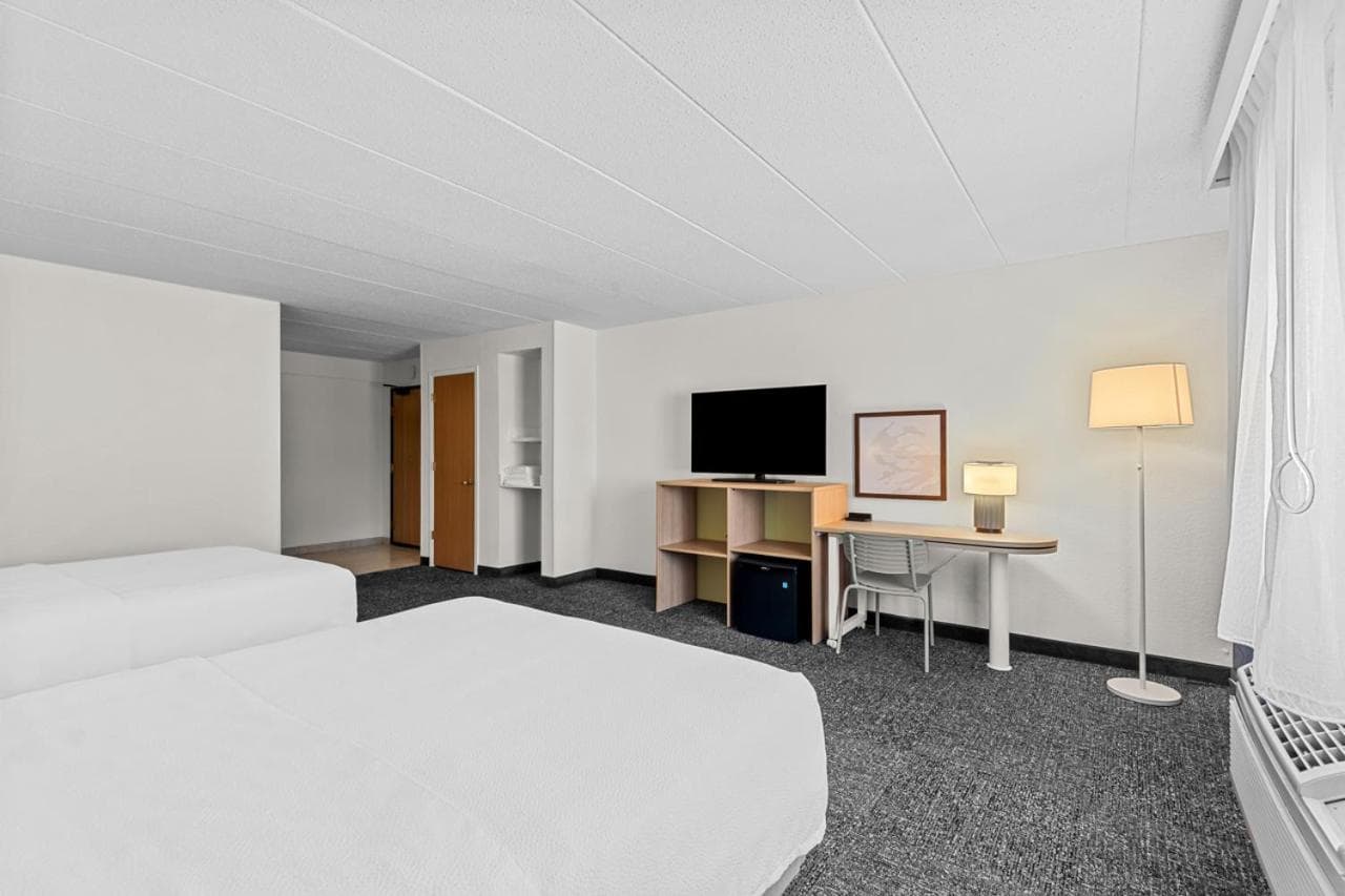 Spark by Hilton Cedar Falls gallery photo in Cedar Falls, IA — image 14