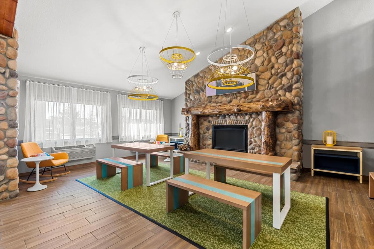 Spark by Hilton Cedar Falls gallery photo in Cedar Falls, IA — image 8