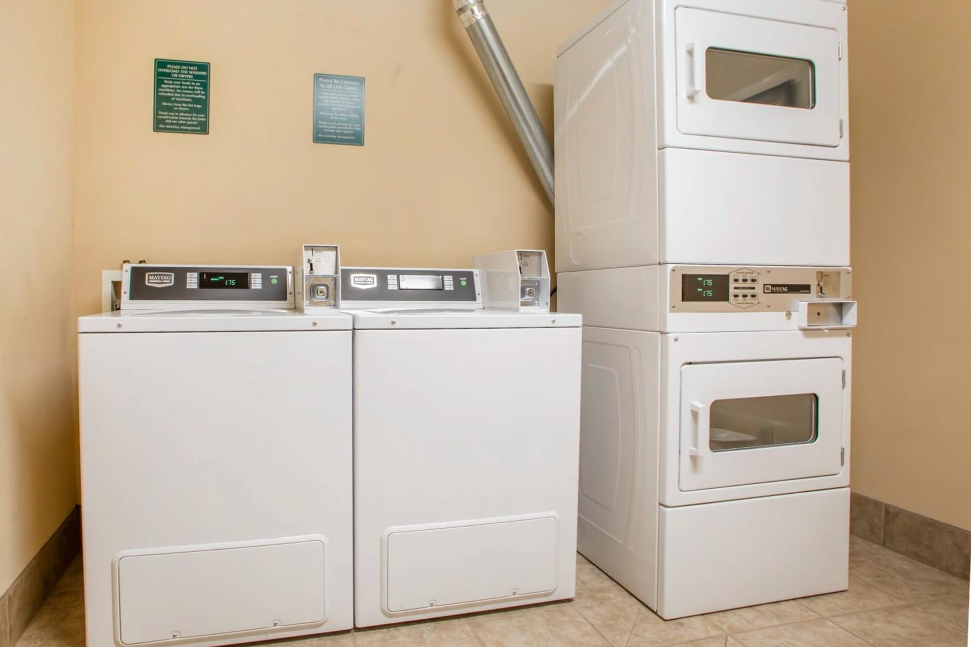 Hawthorn Extended Stay by Wyndham Milwaukee Airport gallery photo in Milwaukee, WI — image 22