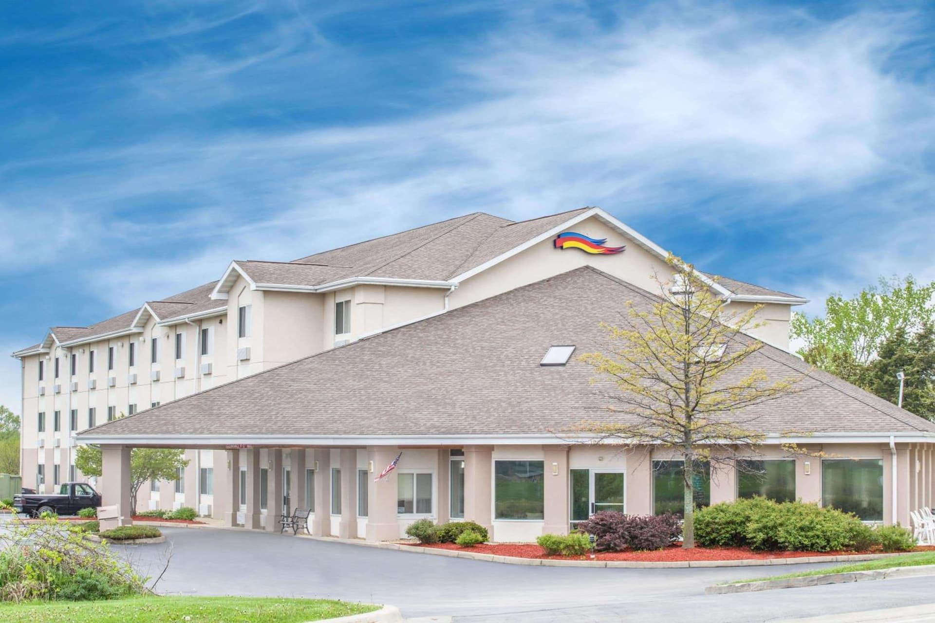 Baymont by Wyndham Freeport featured exterior or lobby in Freeport, IL — similar hotel